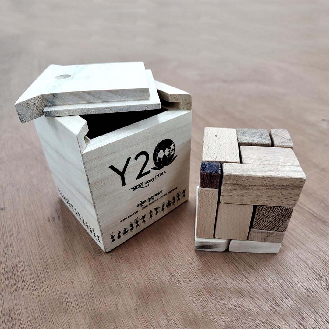 Solid Wood 20 Piece Puzzle