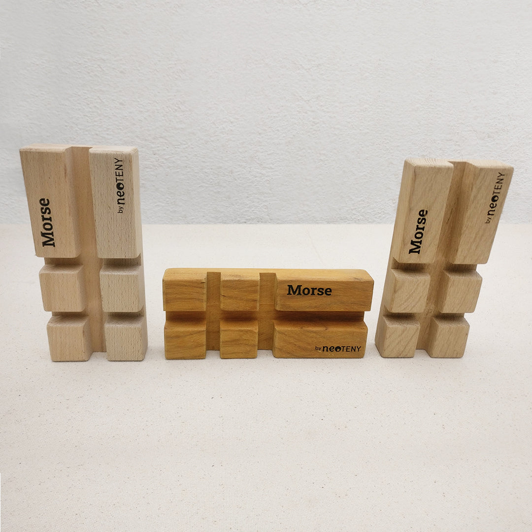 Morse Smartphone &amp; Tablet Stand