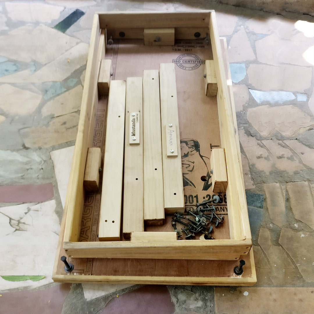 Mustanda Heavy Duty Workbench with Chair