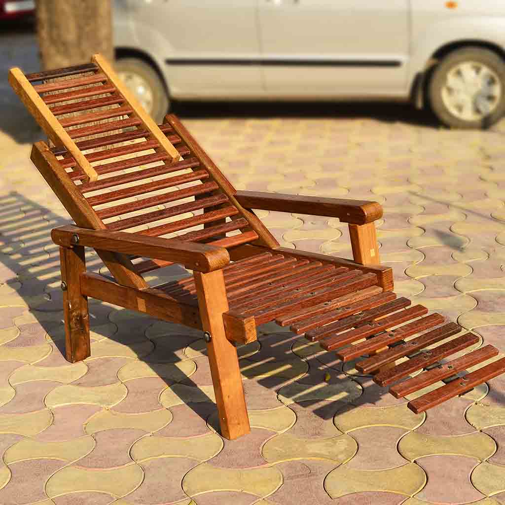 Zero° Kelvin Lounger