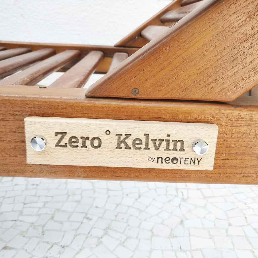 Zero° Kelvin Lounger